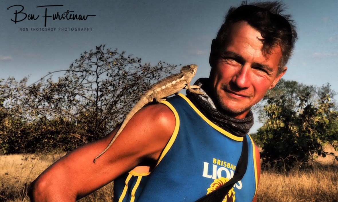 18E54E85-E060-4C76-8541-1FA6297705EE