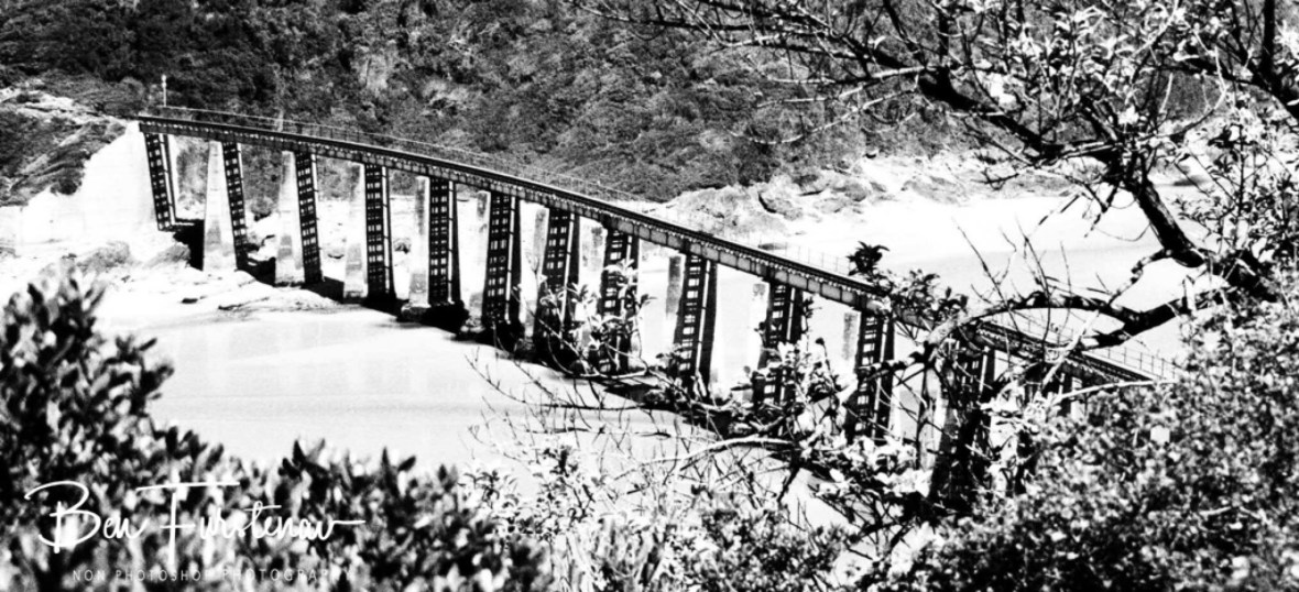 Train bridge over swart river at Wilderness