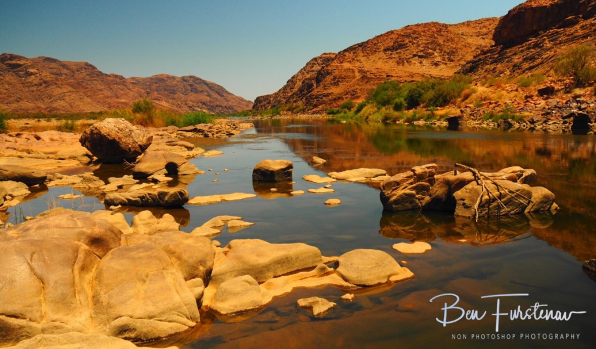 Rocky and calm riverbed, Oranje River