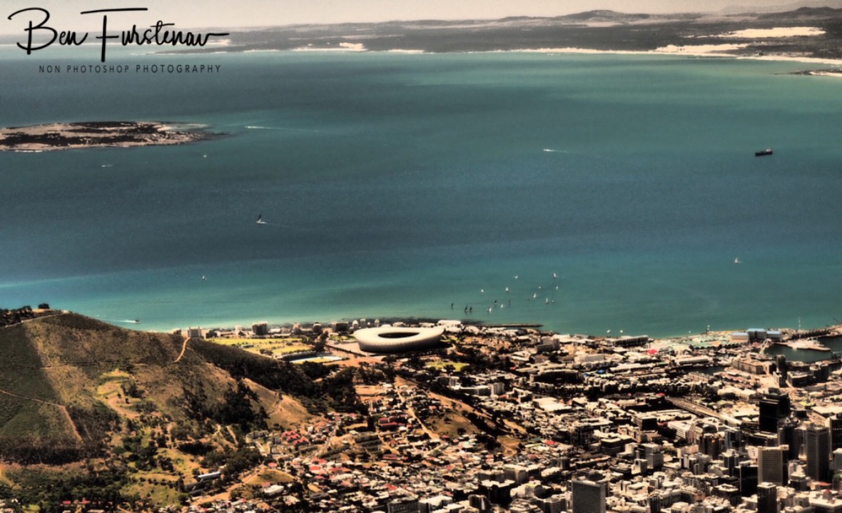 The view over the Cape Town and the bay