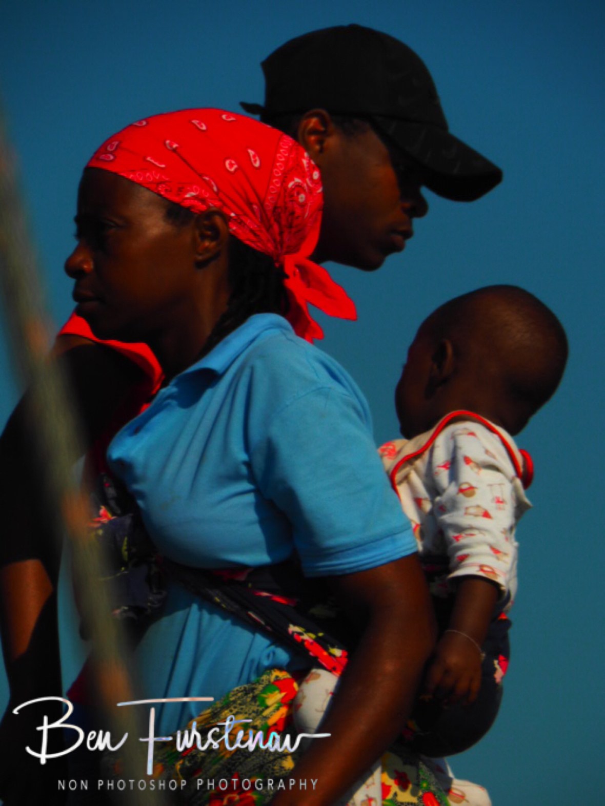 Kids are always on the back, Santa Maria, Machangulo Peninsula 