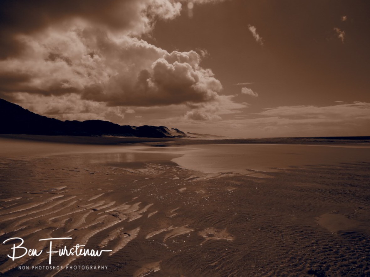 Endless beach in sepia, Machangulo Peninsula 