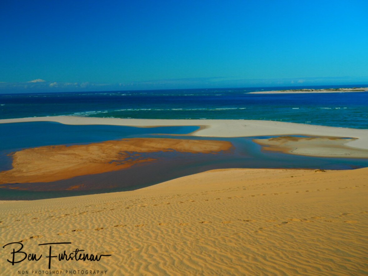 Overlooking the ‘washing machine’, Bazaruto Island, Vilankulo 
