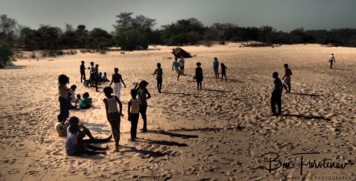 Zambia versus squattro azzurri, Sioma Falls, Zambia 