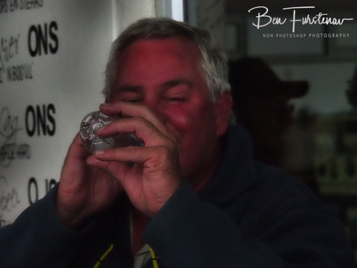 Afrikaanse duck caller, Henties Bay, Namibia 
