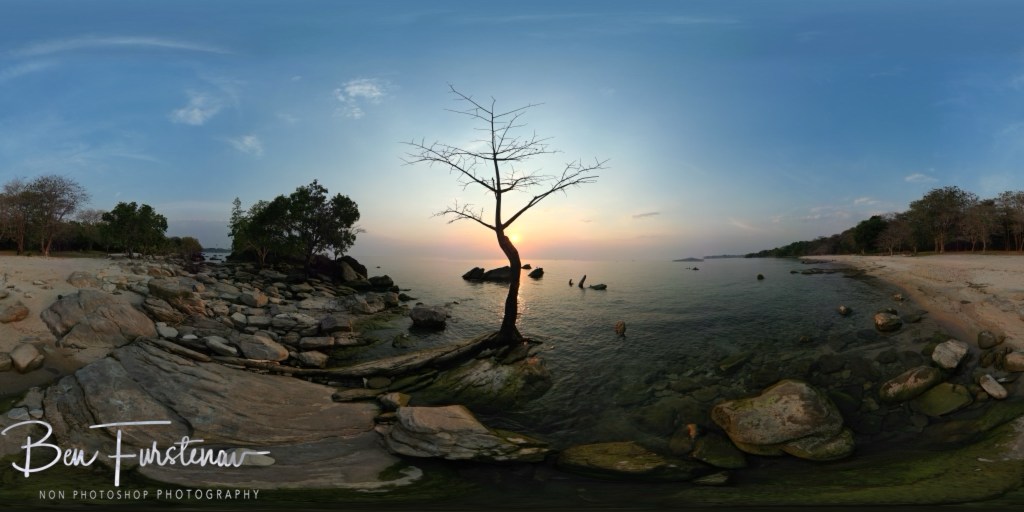 Sungo Moya, Nhkata Bay, Lake Malawi, Malawi, Africa